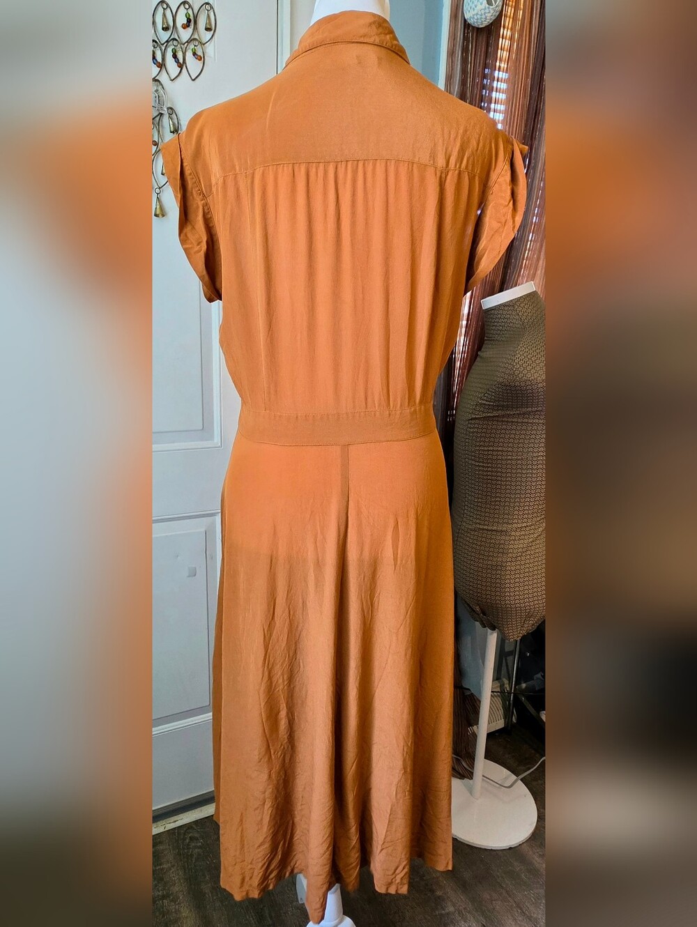 Broadway & Broome 100% Silk Safairi Shirt Midi Dress Women's 4 Terracotta Pocket - Picture 4 of 13